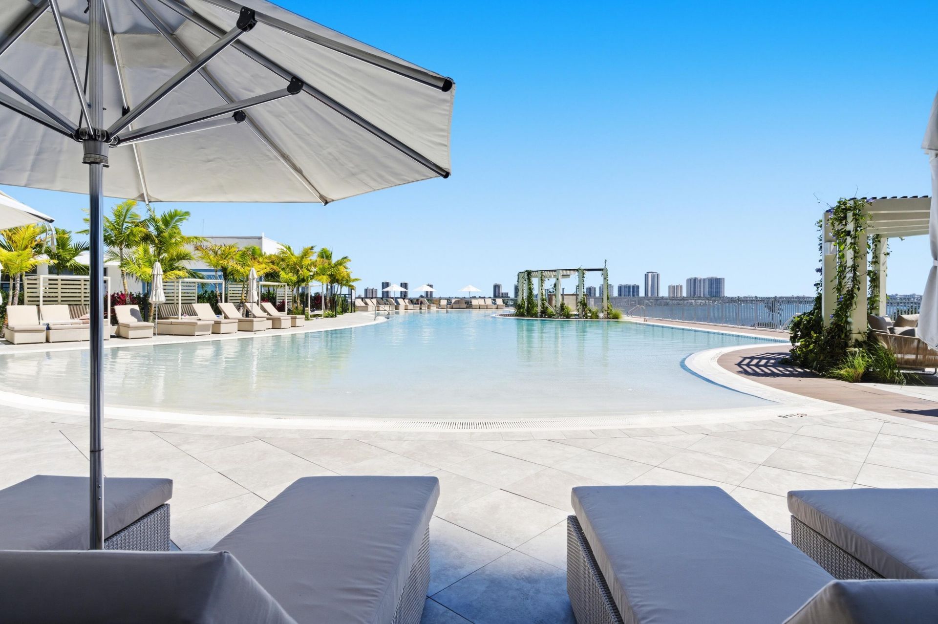 220 Lake Shore Drive, Unit 1205, Lake Park, FL 33403 Photo