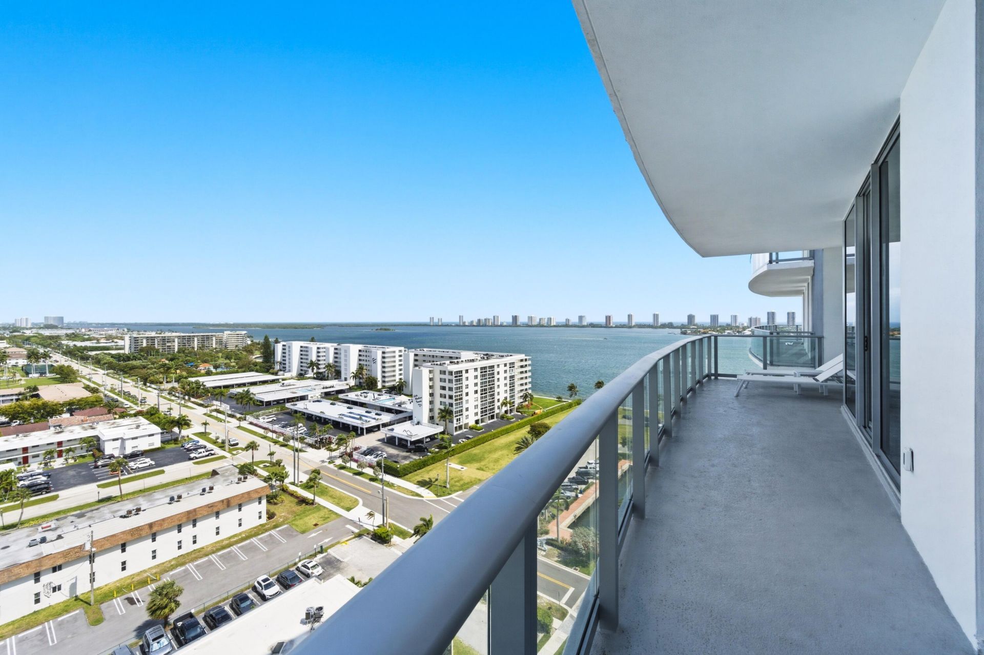 220 Lake Shore Drive, Unit 1205, Lake Park, FL 33403 Photo