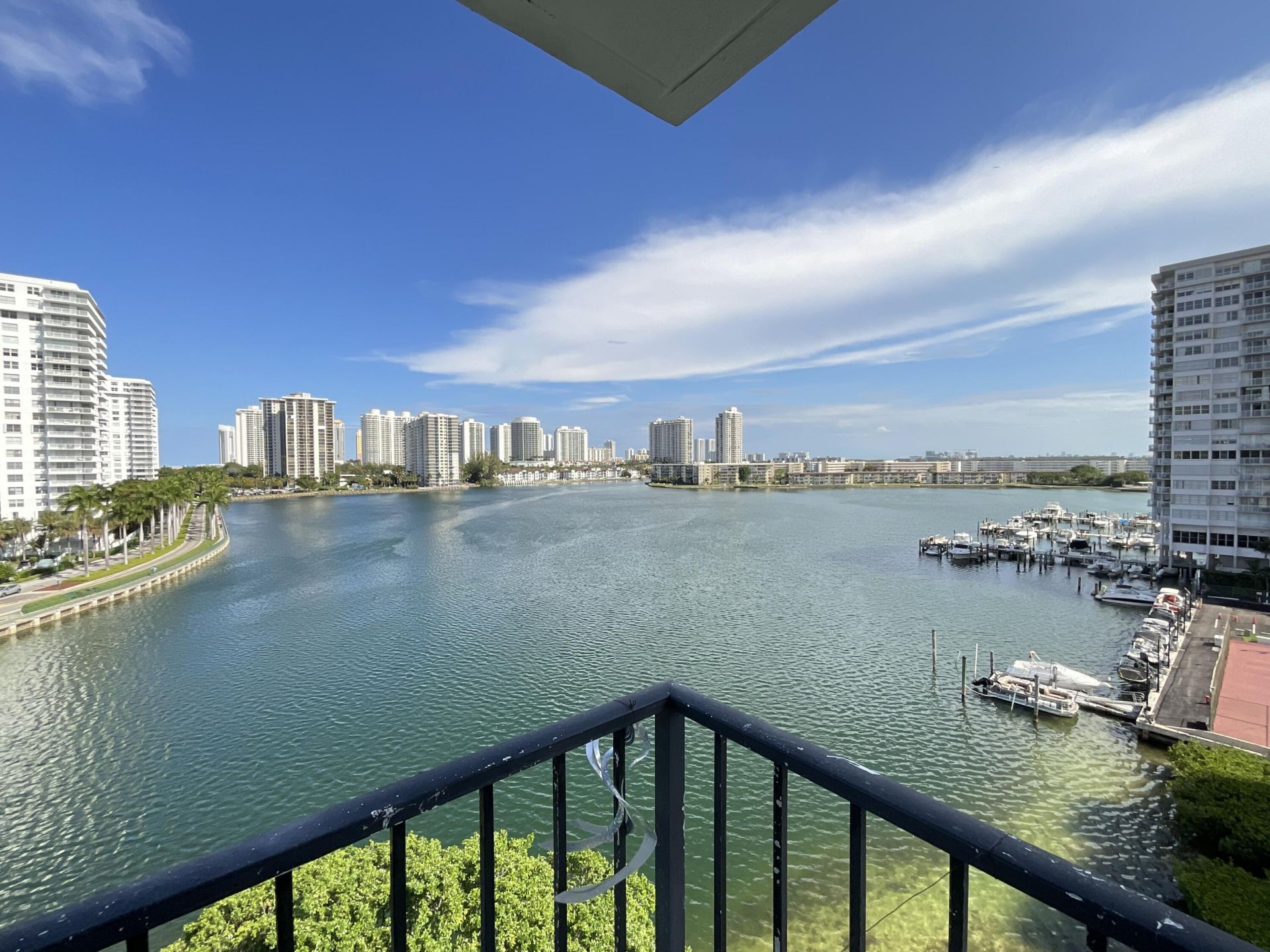 2780 NE 183rd Street, Unit 716, Aventura, FL 33160 Photo