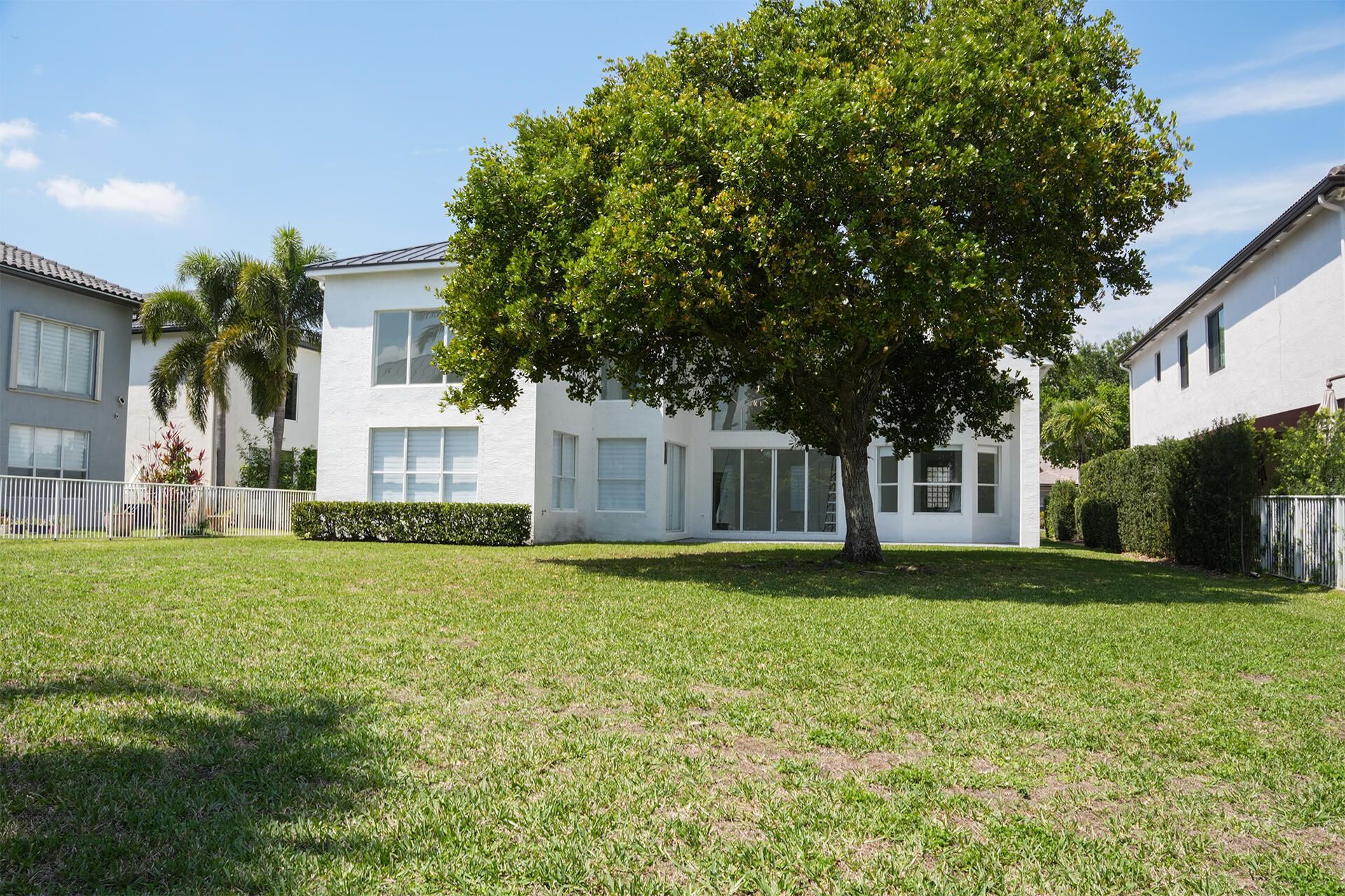 5227 SW 195th Terrace, Miramar, FL 33029 Photo