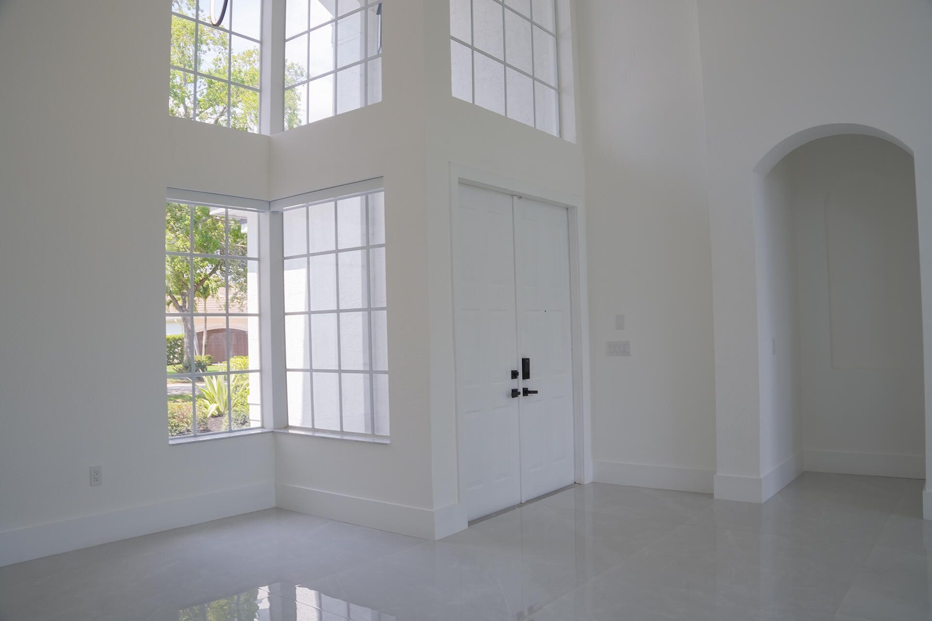 5227 SW 195th Terrace, Miramar, FL 33029 Photo