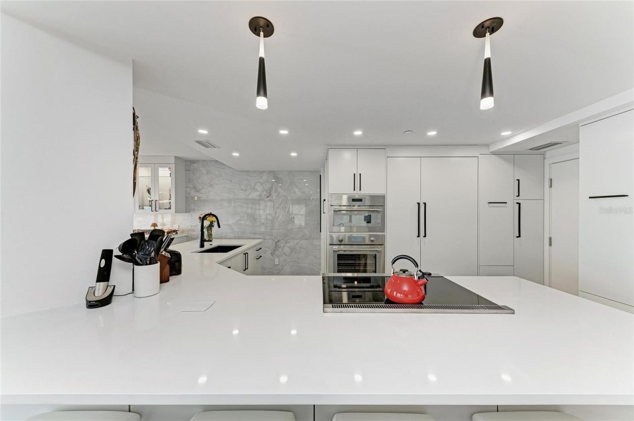 603 Longboat Club Road , Unit 204N, Longboat Key, FL 34228 Photo