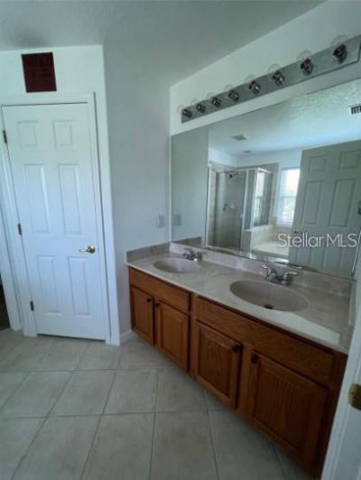 10216 Dolce Vista Drive Ne, Saint Petersburg, FL 33702 Photo