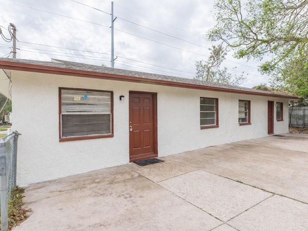 8402 N MULBERRY STREET , TAMPA, FL 33604