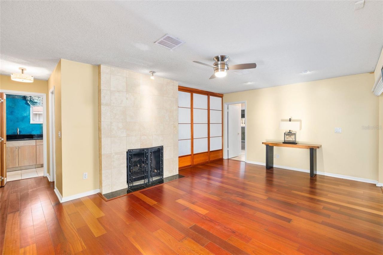 631 Gillette Avenue , Temple Terrace, FL 33617 Photo