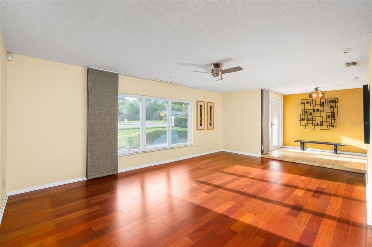 631 Gillette Avenue , Temple Terrace, FL 33617 Photo