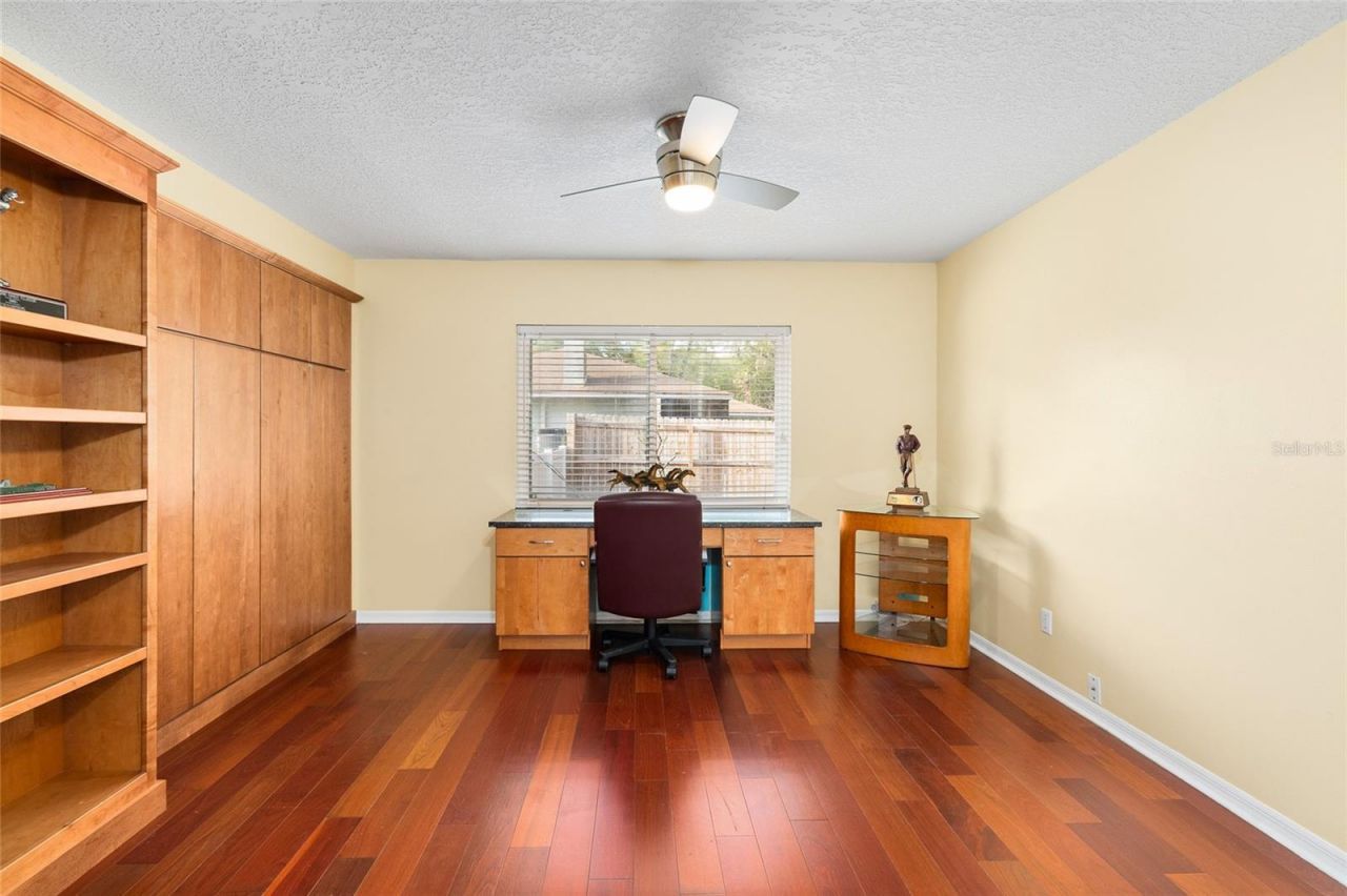 631 Gillette Avenue , Temple Terrace, FL 33617 Photo