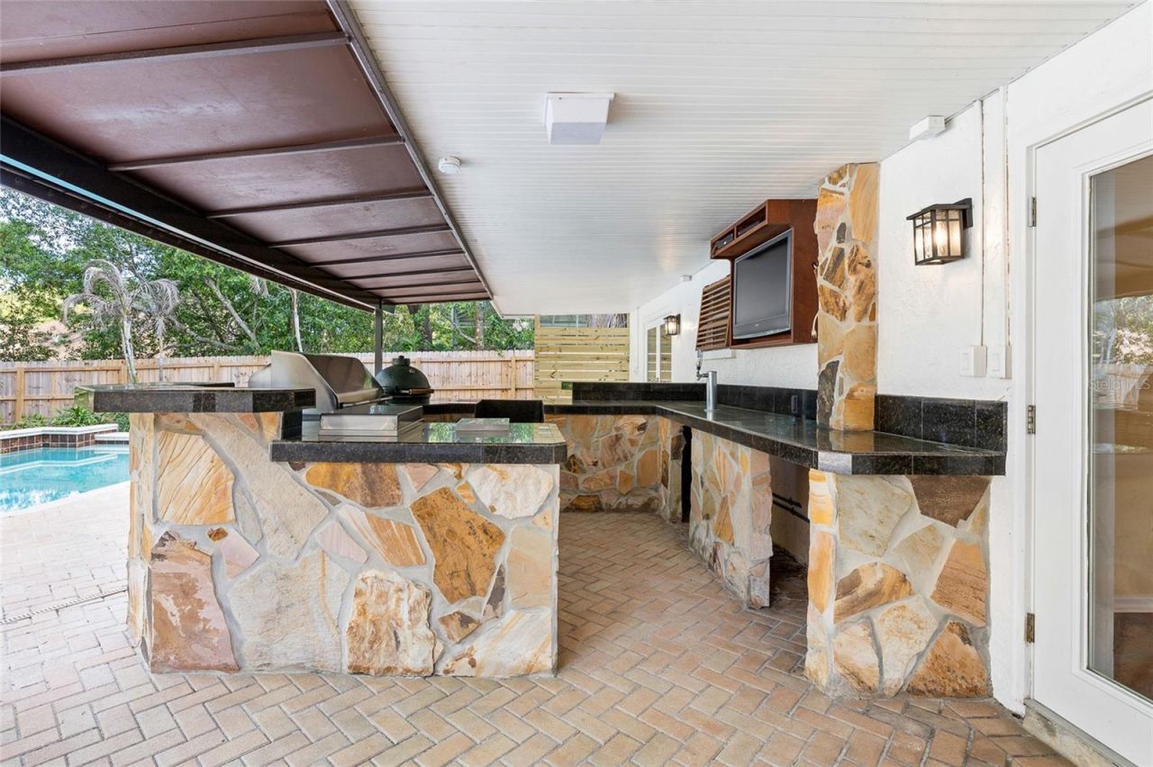 631 Gillette Avenue , Temple Terrace, FL 33617 Photo