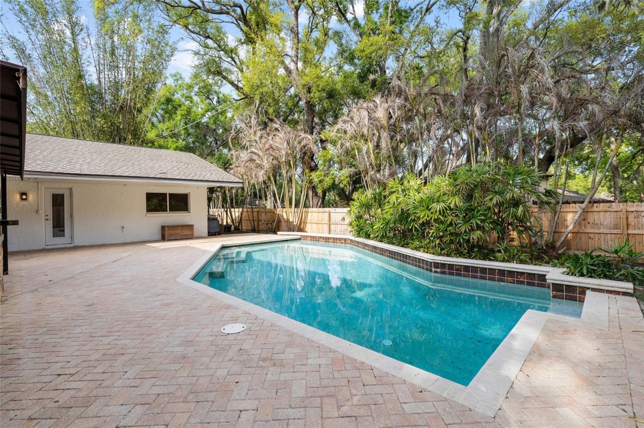 631 Gillette Avenue , Temple Terrace, FL 33617 Photo