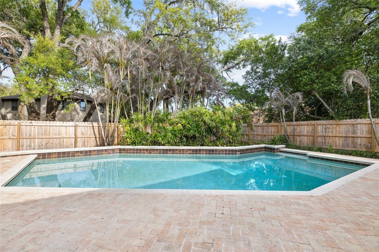 631 Gillette Avenue, Temple Terrace, FL 33617 Photo