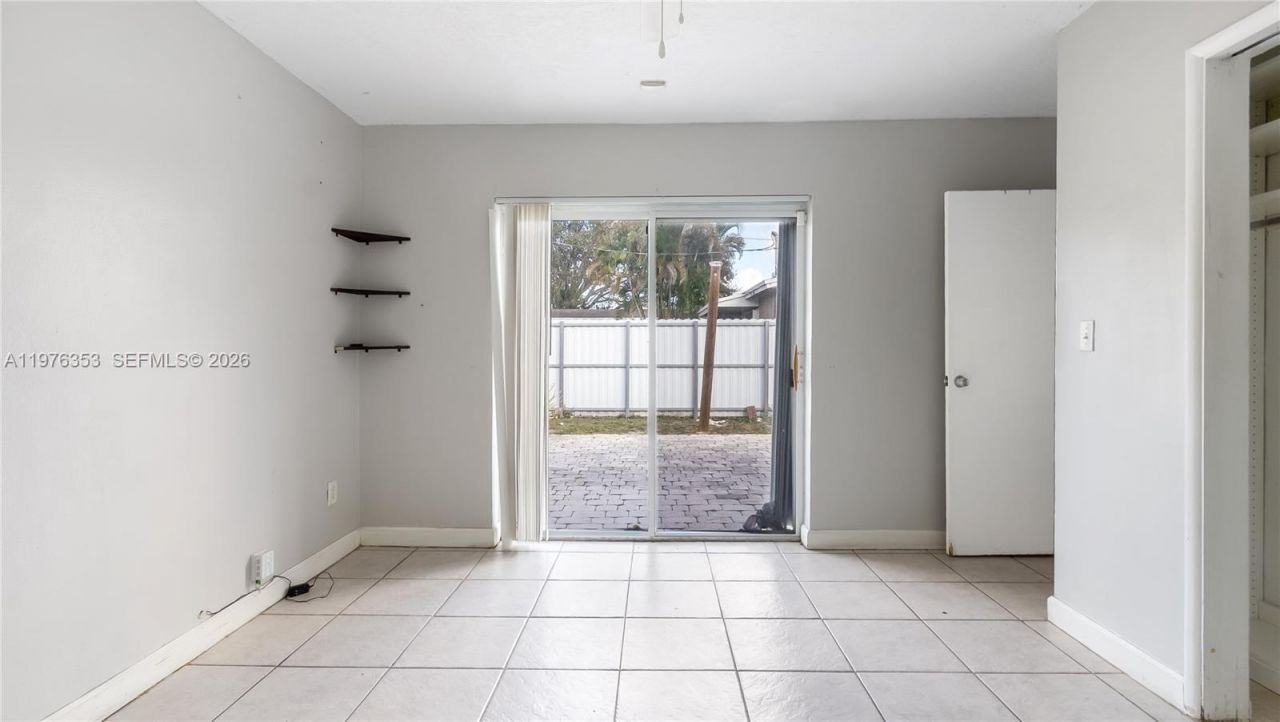 7861 Sheridan St , Hollywood, FL 33024 Photo