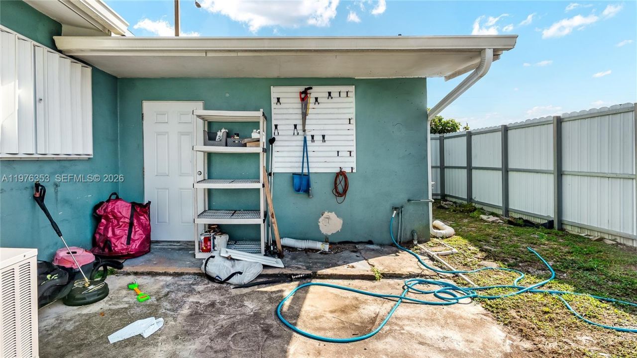 7861 Sheridan St , Hollywood, FL 33024 Photo