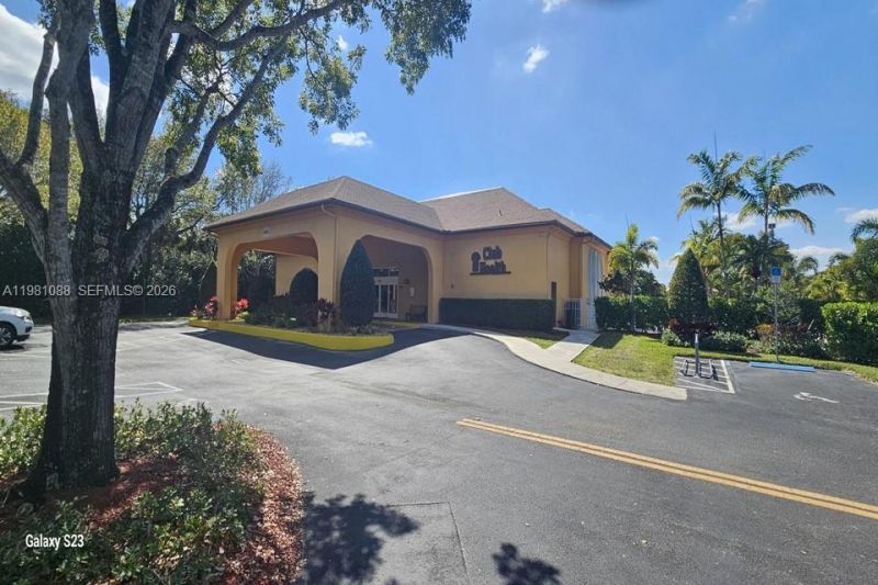 12701 SW 13th St , Unit 310F, Pembroke Pines, FL 33027 Photo