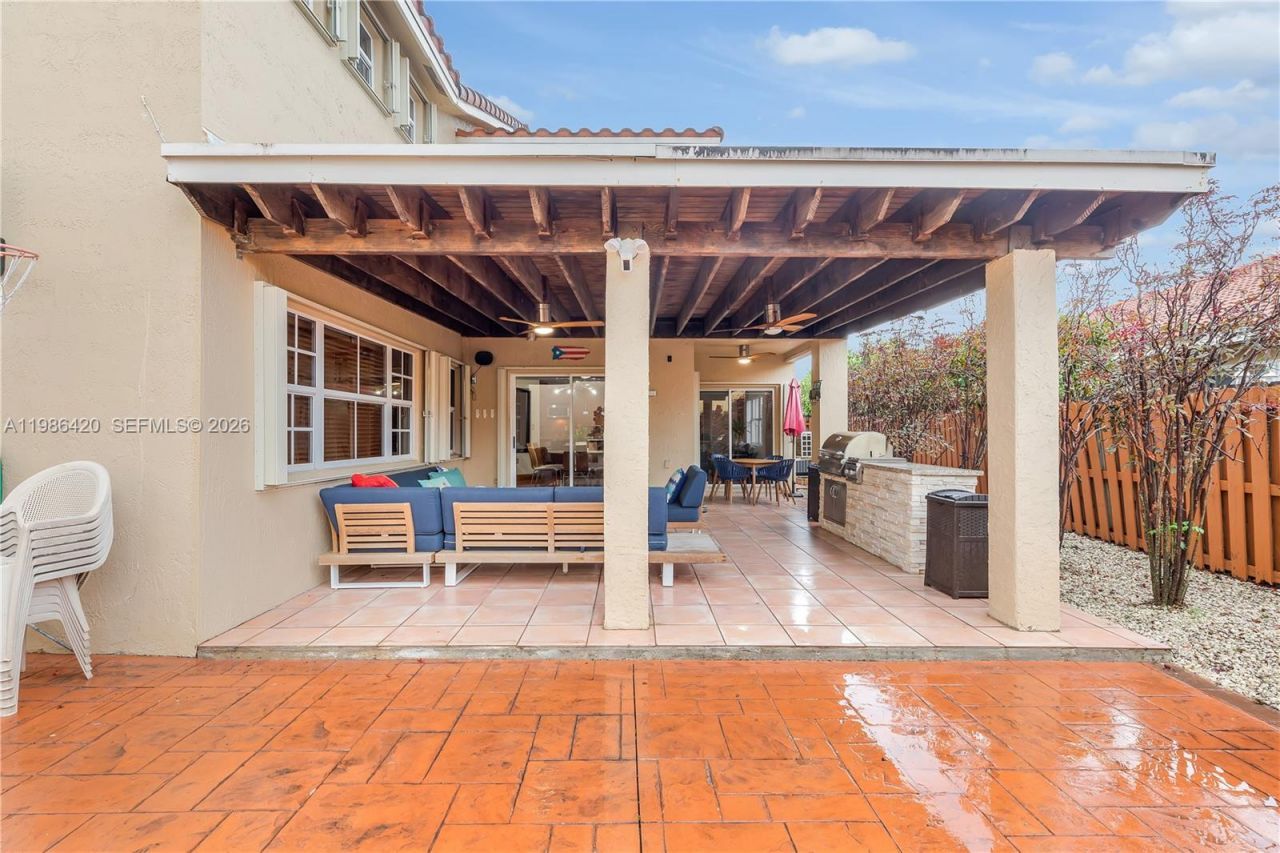 4520 SW 154th Ct, Miami, FL 33185 Photo