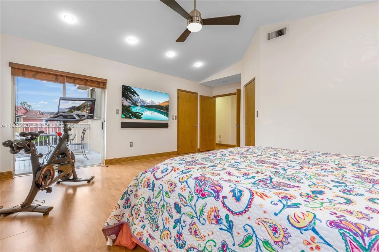 4520 SW 154th Ct, Miami, FL 33185 Photo