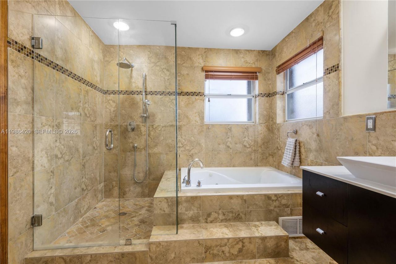 4520 SW 154th Ct, Miami, FL 33185 Photo