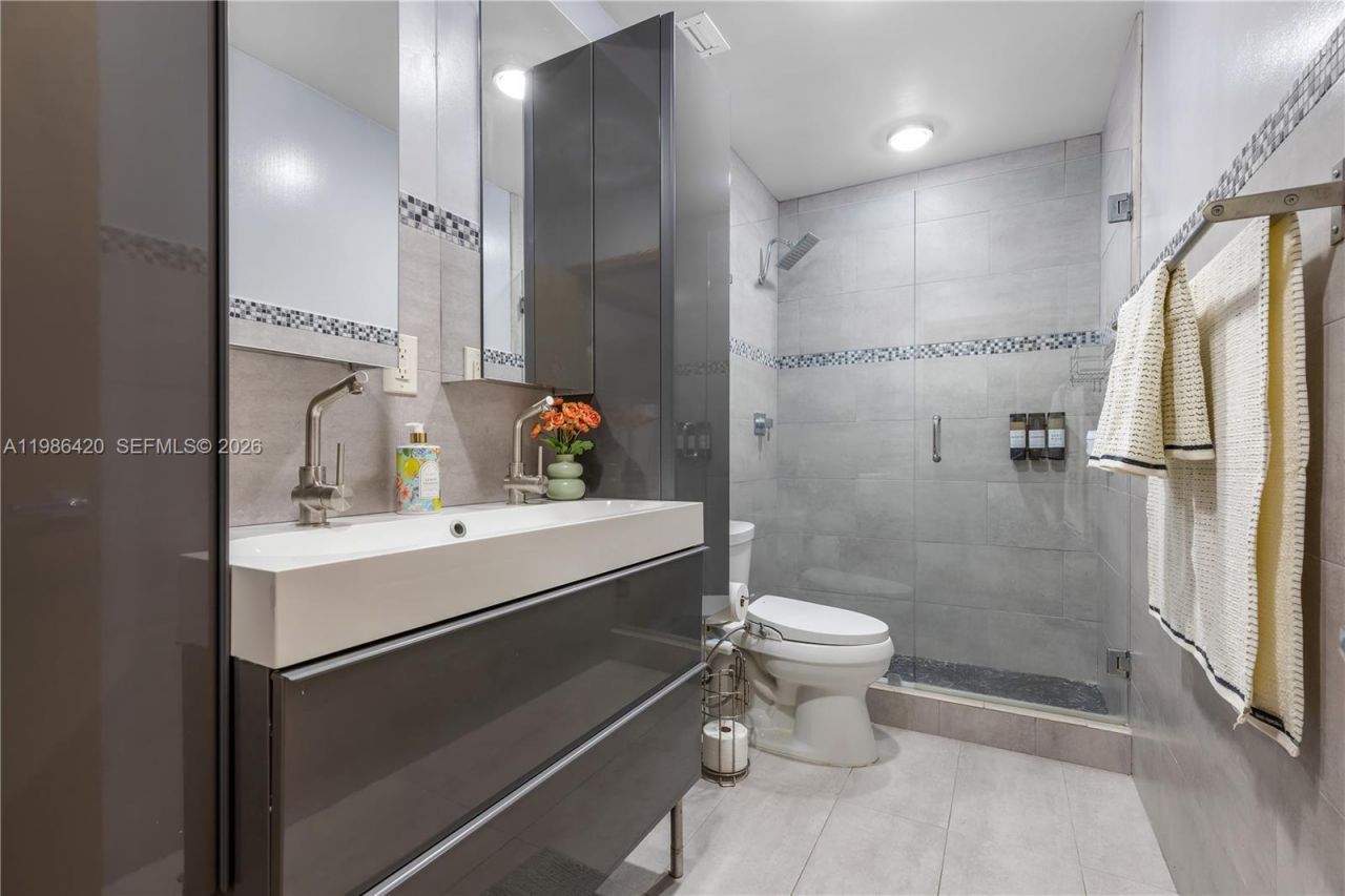 4520 SW 154th Ct, Miami, FL 33185 Photo