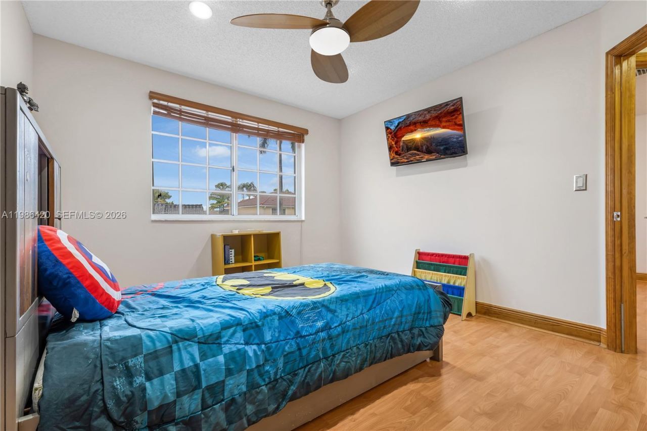 4520 SW 154th Ct, Miami, FL 33185 Photo