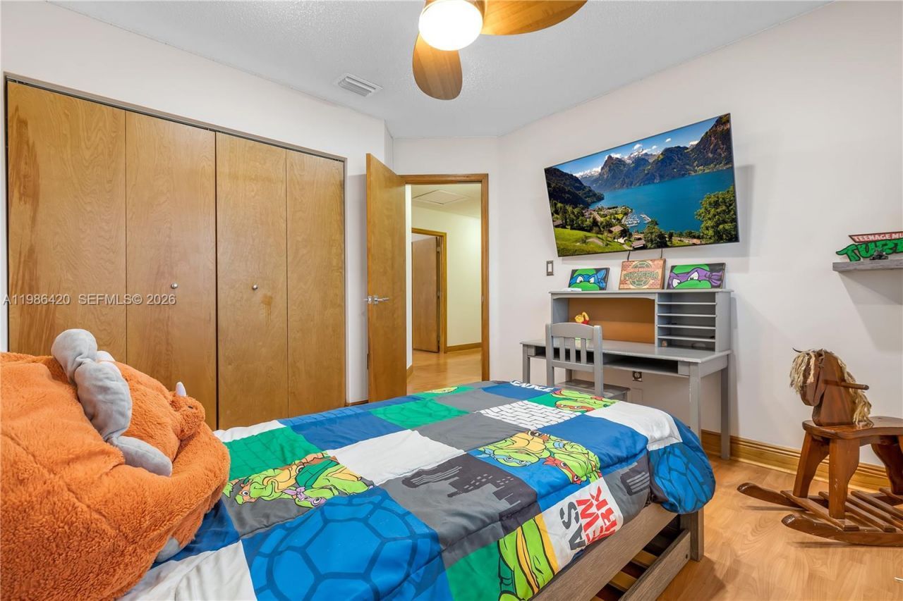 4520 SW 154th Ct, Miami, FL 33185 Photo