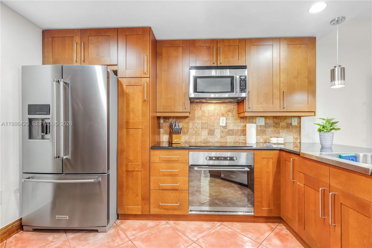 4520 SW 154th Ct, Miami, FL 33185 Photo