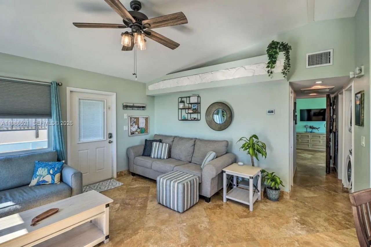 6501 Oceanview Ave, Marathon, FL 33050 Photo