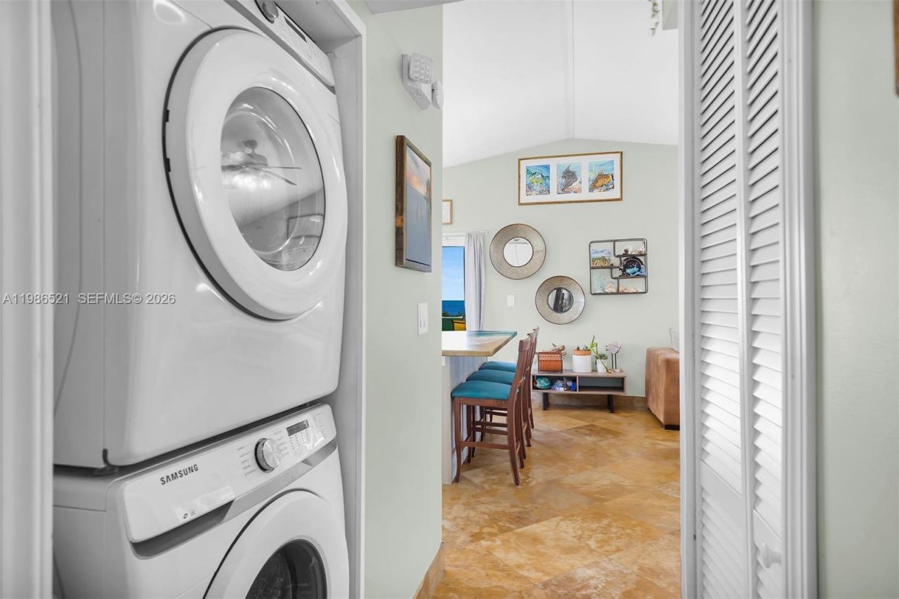 6501 Oceanview Ave, Marathon, FL 33050 Photo