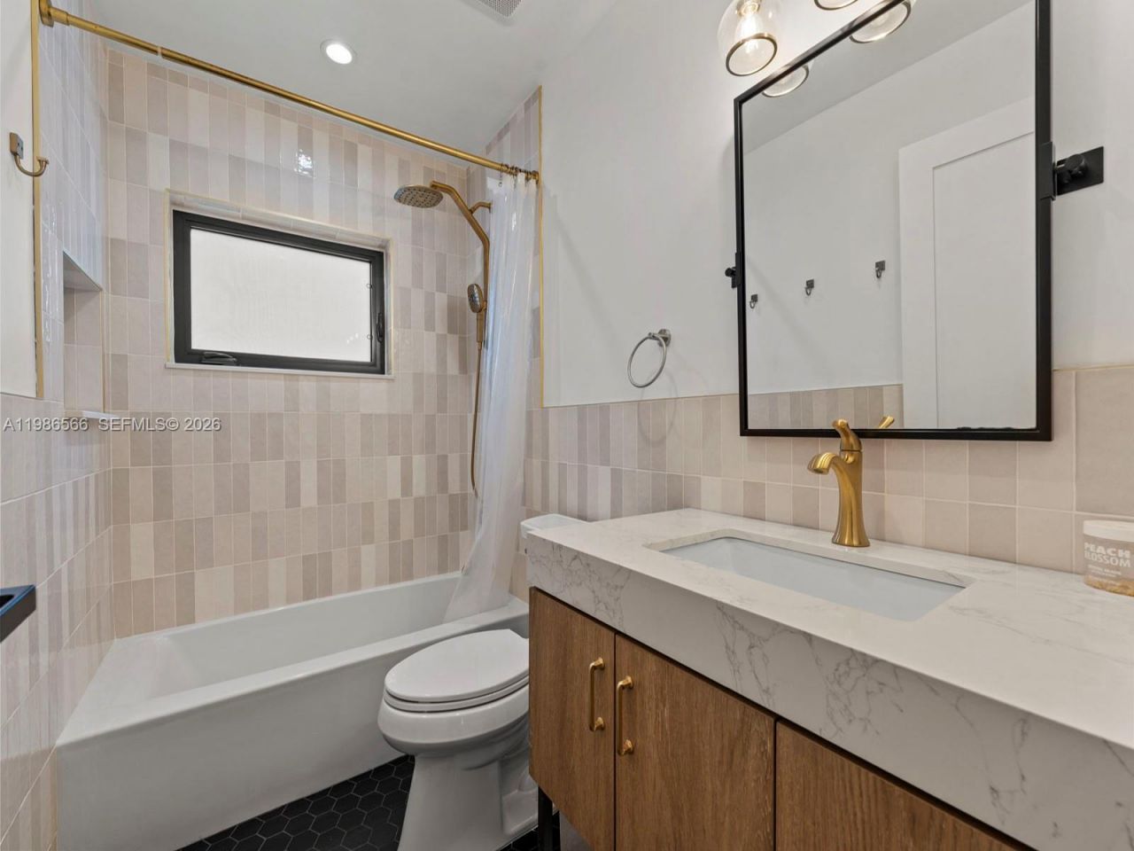 9020 SW 187th Ter , Cutler Bay, FL 33157 Photo