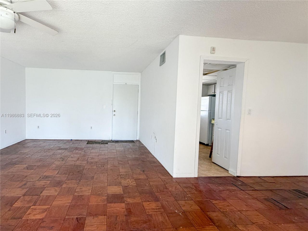 2930 Point East Dr , Unit E601, Aventura, FL 33160 Photo