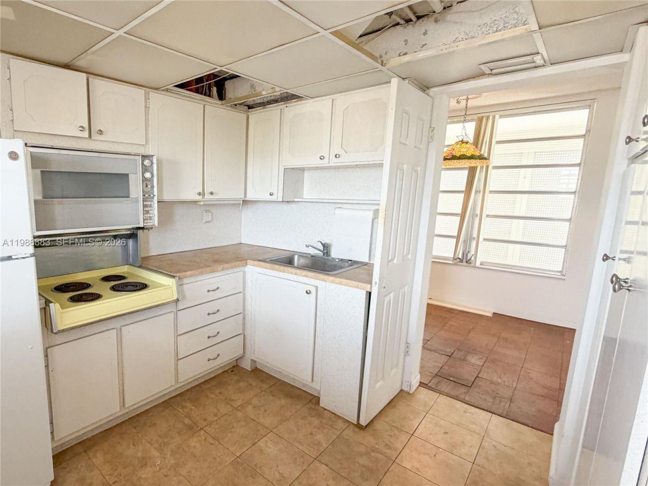 2930 Point East Dr , Unit E601, Aventura, FL 33160 Photo