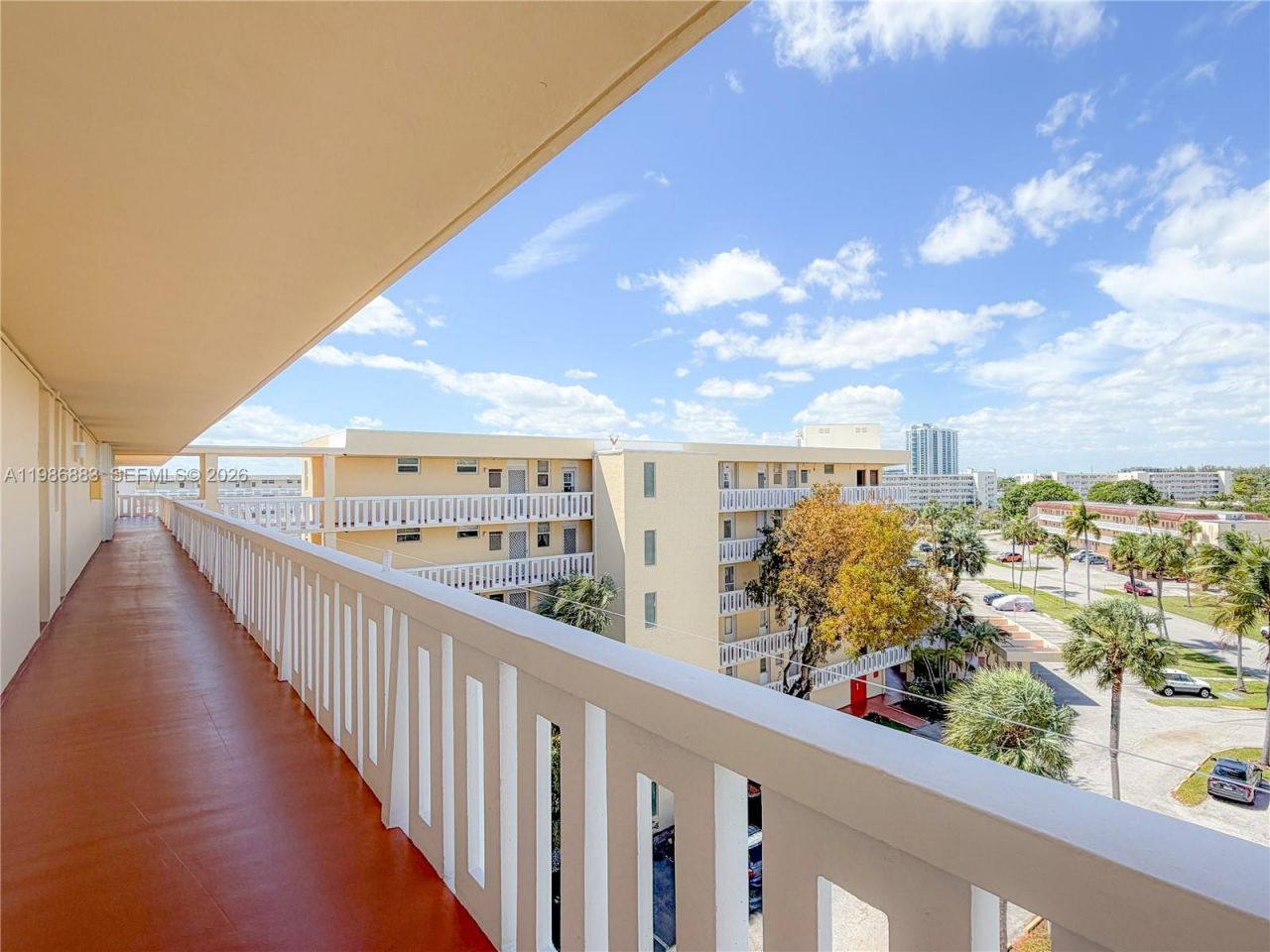 2930 Point East Dr , Unit E601, Aventura, FL 33160 Photo