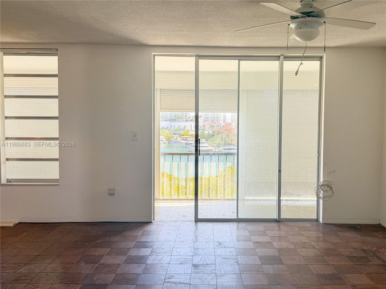 2930 Point East Dr , Unit E601, Aventura, FL 33160 Photo