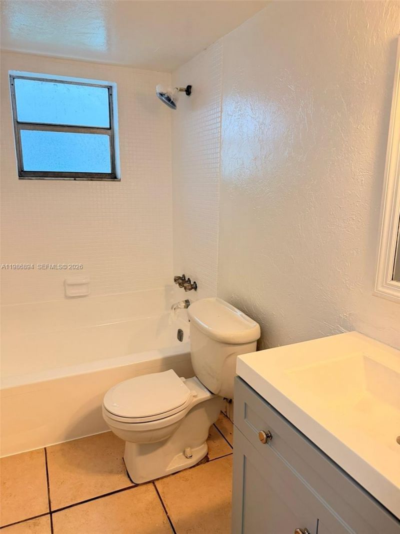 6503 Winfield Blvd , Unit 111-D, Margate, FL 33063 Photo