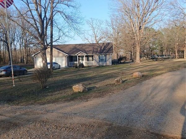 296 Ripley Route 142E-14, Doniphan, MO 63935
