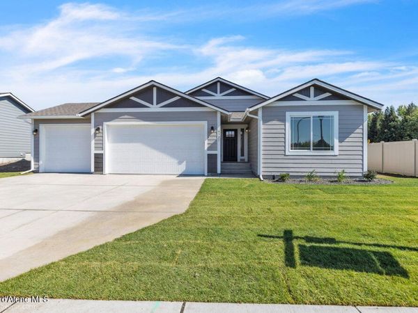 4260 N Arrowleaf Loop, Post Falls, ID 83854