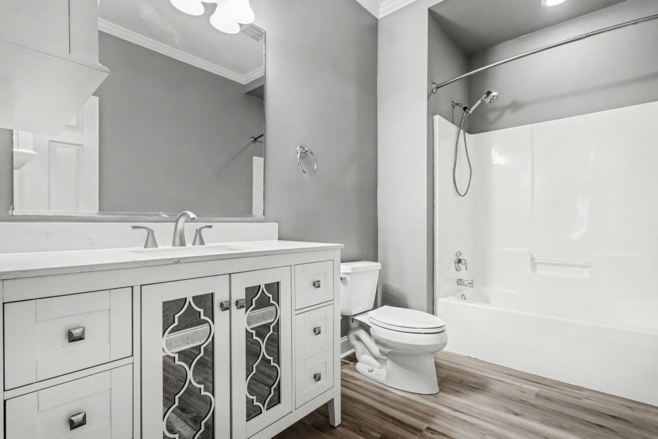 2101 Tibbett Court Photo 15