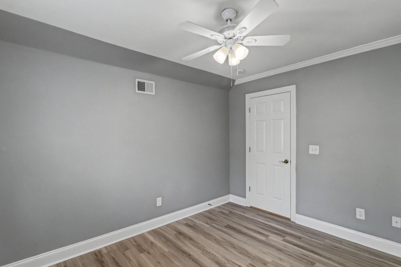 2101 Tibbett Court Photo 17