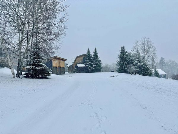 88 Cummings Drive, Huntington, VT 05462