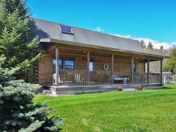 88 Cummings Drive, Huntington, VT 05462