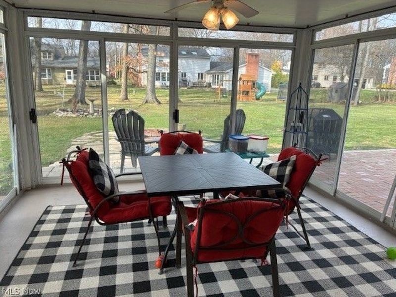 317 Verdant Lane, Canfield, OH 44406 Photo 8