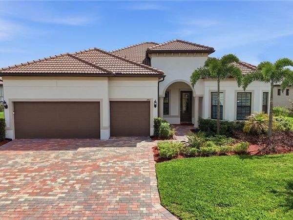 2961 Sagittaria LN, ALVA, FL 33920
