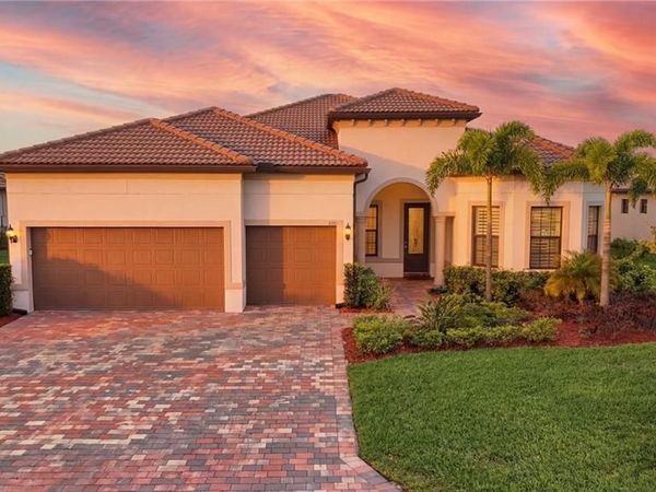 2961 Sagittaria LN, ALVA, FL 33920