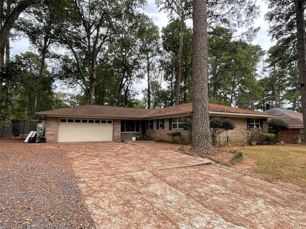 9519 Short Leaf Drive , Shreveport, LA 71118