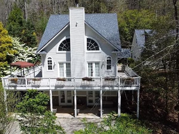 9 Blackbear Mountain Trail, Suches, GA 30572