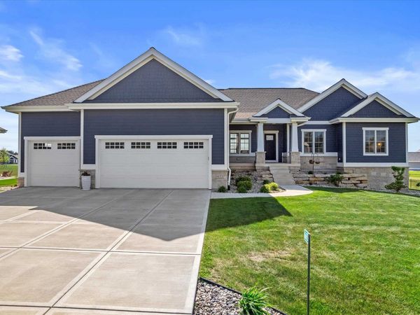 6653 Morning Dew Lane, Sun Prairie, WI 53590