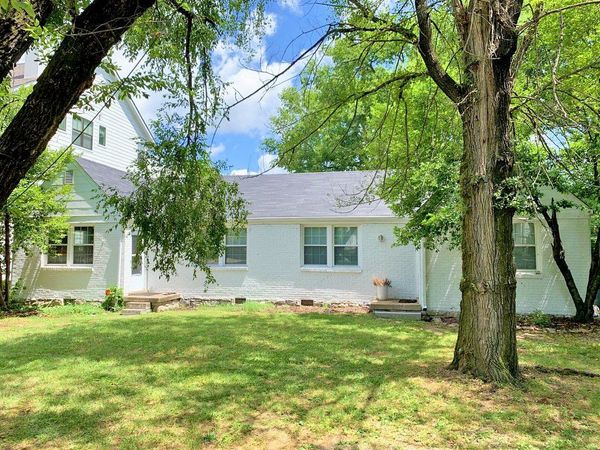 1904 Warfield Dr , Nashville, TN 37215