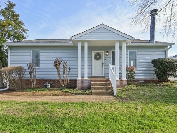 3708 Colonial Heritage Dr , Nashville, TN 37217