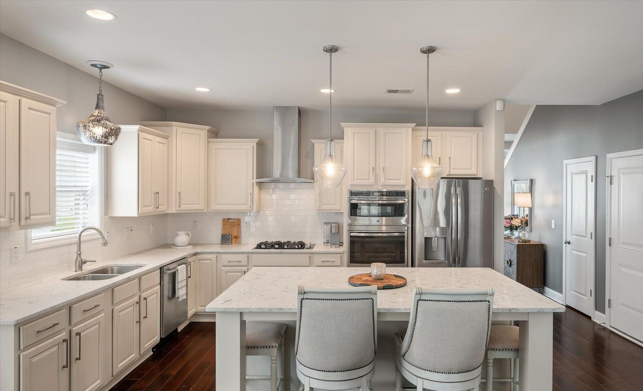 1420 Longspur Drive Photo 12