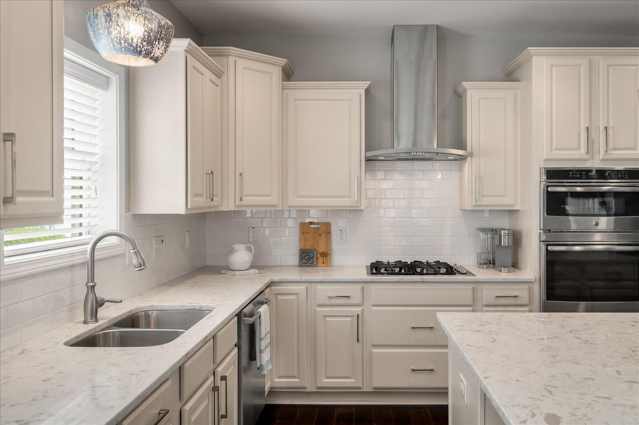 1420 Longspur Drive Photo 14