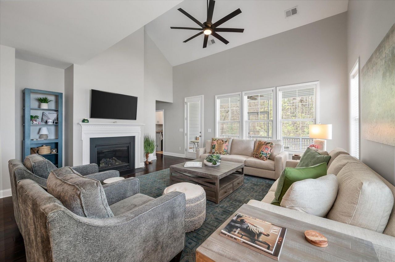 1420 Longspur Drive Photo 17