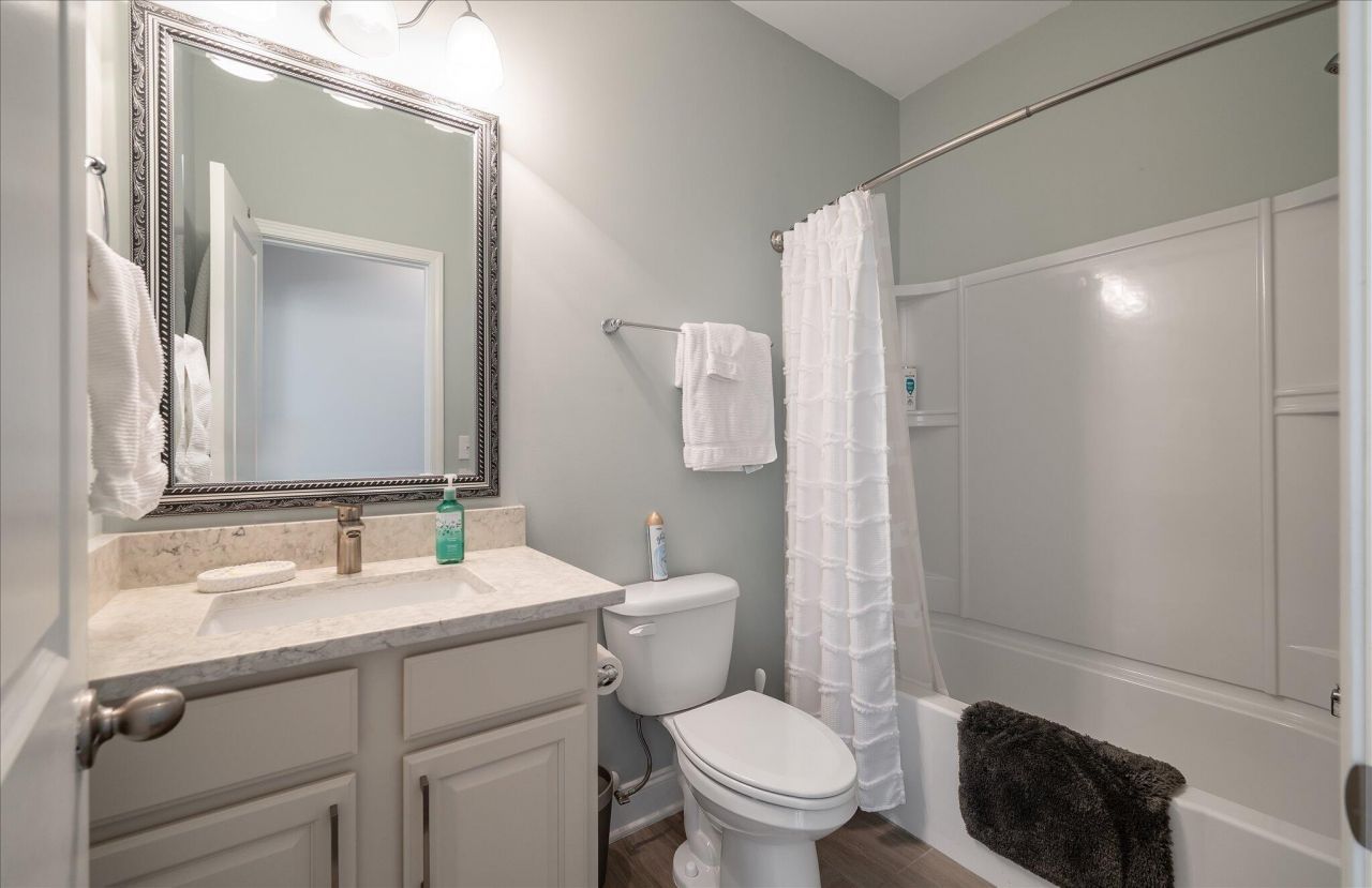 1420 Longspur Drive Photo 26